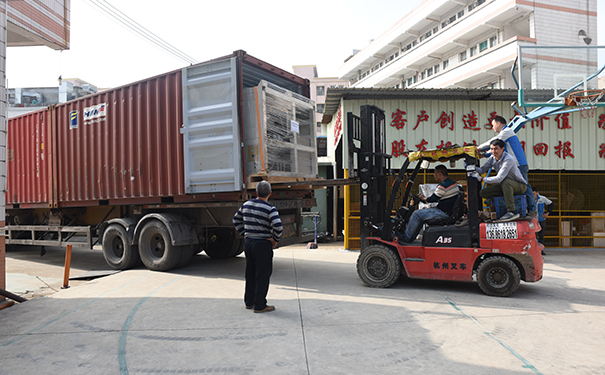 淬火機(jī)床裝車